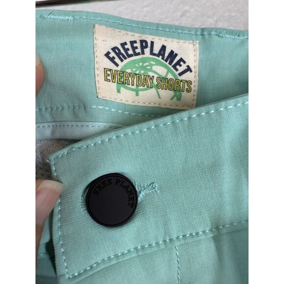 NWT Free Planet Shorts Men's M Aqua Everyday Shorts Lightweight Pockets Summer - Picture 3 of 13